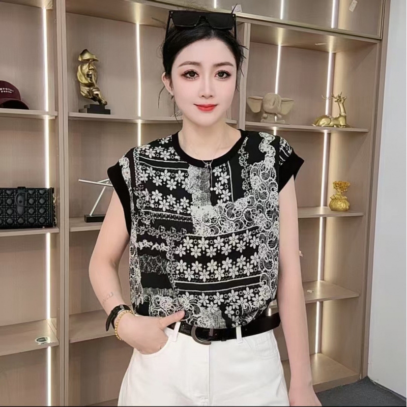 時尚飛飛袖小衫