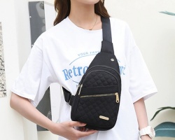 男女通用斜背包